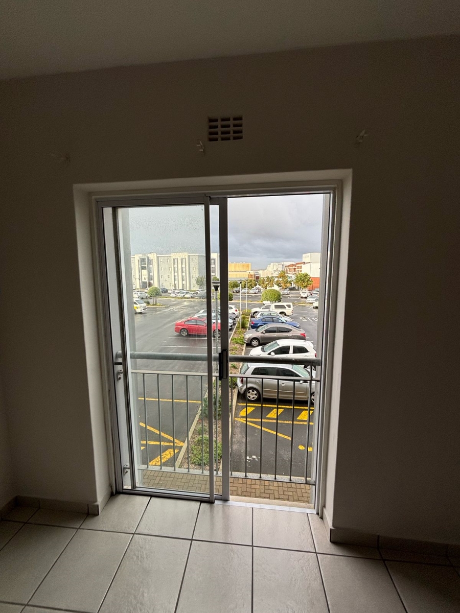 To Let 2 Bedroom Property for Rent in Glenhaven Western Cape